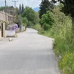 Casa John Alepou